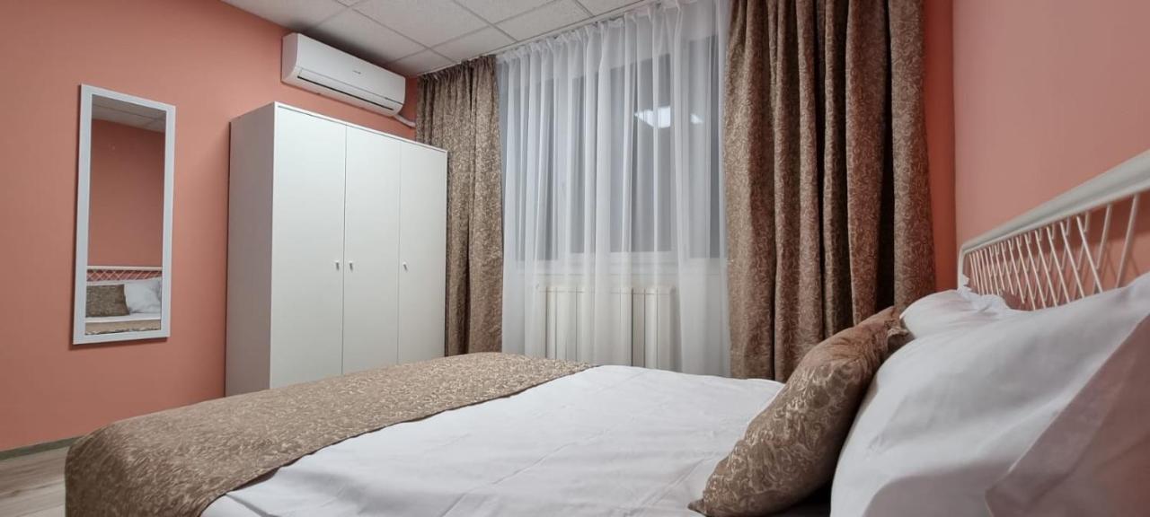 Hostel Citadella Deva Zewnętrze zdjęcie